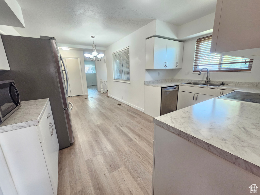 Photo 10 for MLS #2112304 at 1178 N 200 East