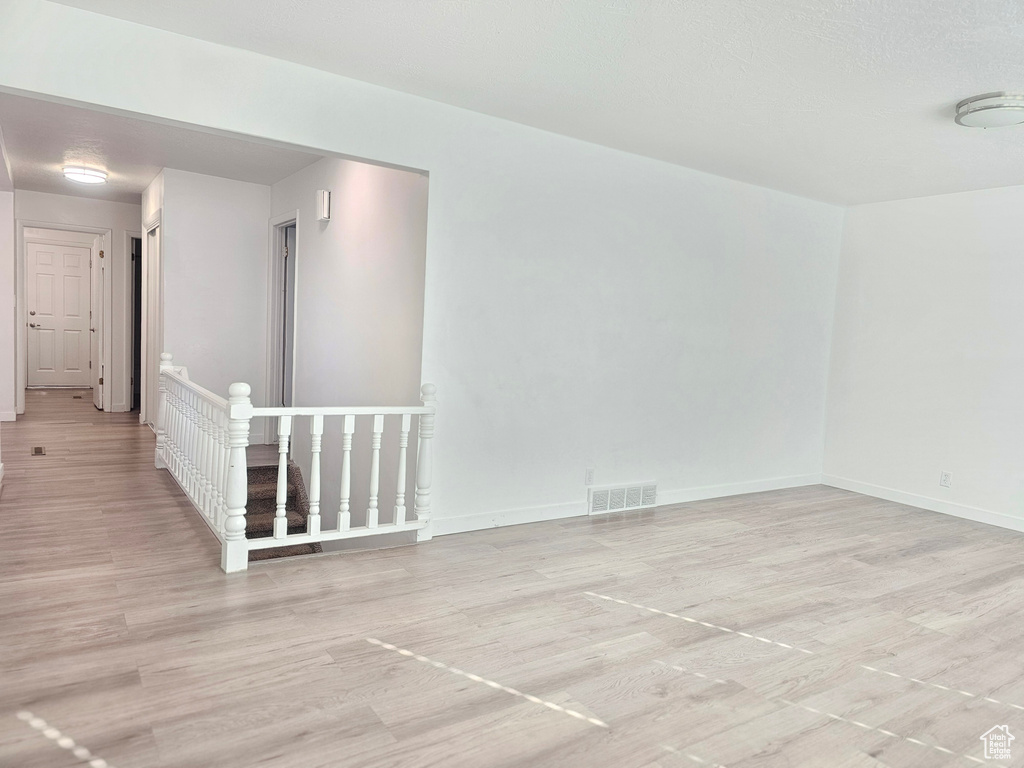 Photo 13 for MLS #2112304 at 1178 N 200 East