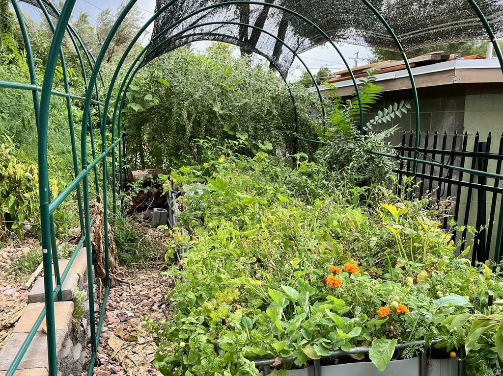 4085 S OLYMPIC WAY Holladay, UT 84124