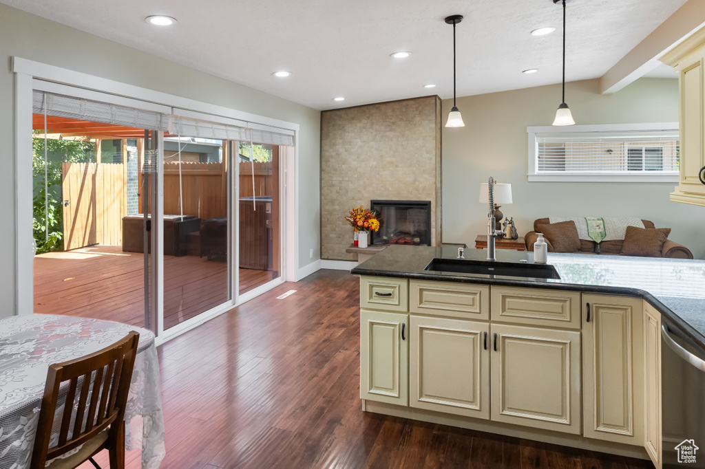 4085 S OLYMPIC WAY Holladay, UT 84124