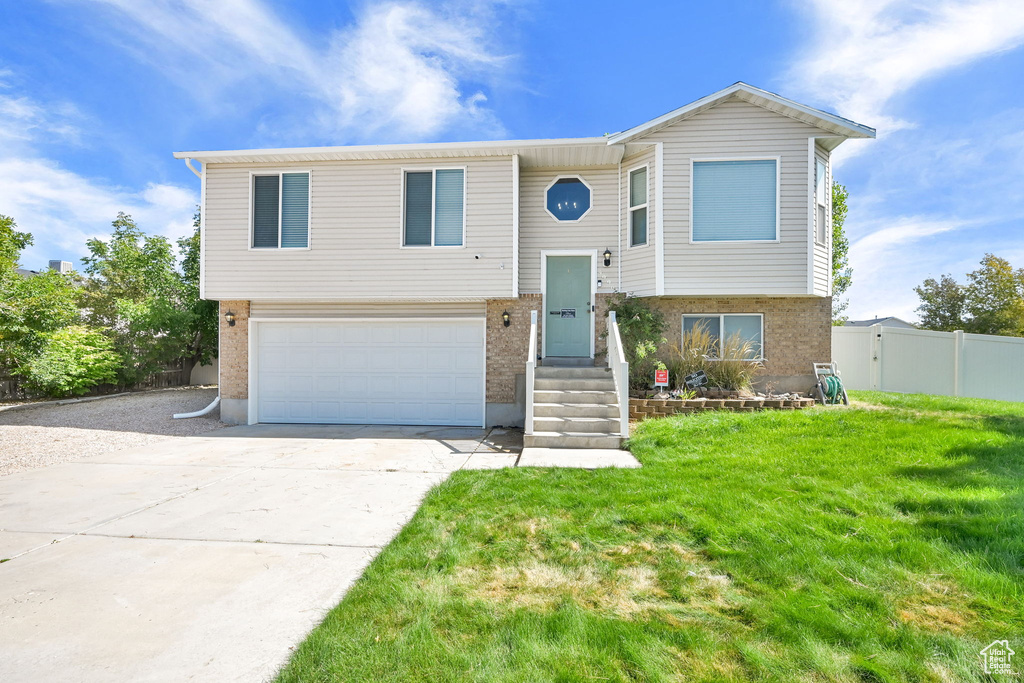 4990 S 4075 W Roy, UT 84067