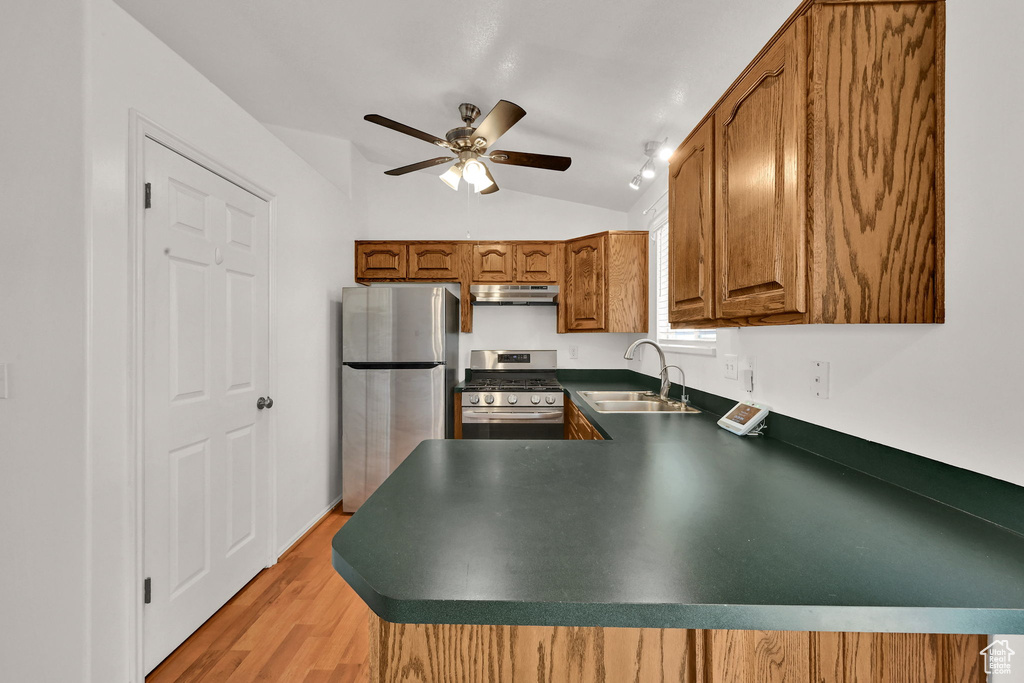 4990 S 4075 W Roy, UT 84067