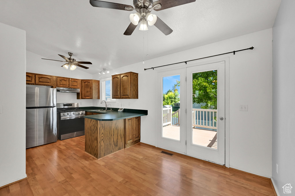 4990 S 4075 W Roy, UT 84067
