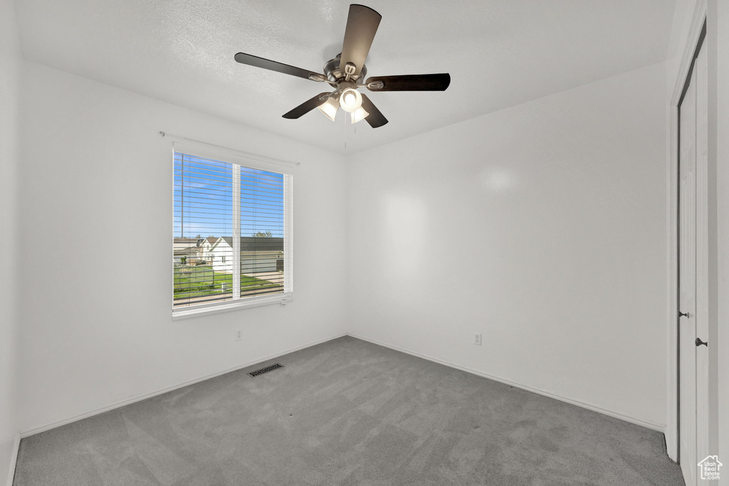 4990 S 4075 W Roy, UT 84067