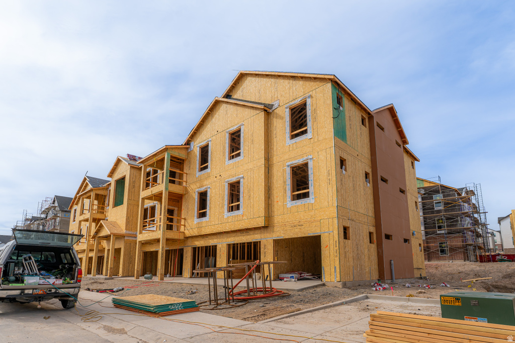 855 N PUGH LN #N303 Saratoga Springs, UT 84045