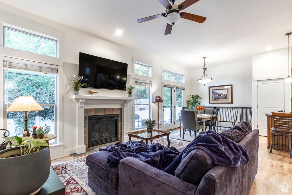 Photo 20 for MLS #2112343 at 1393 E Hickory Ln