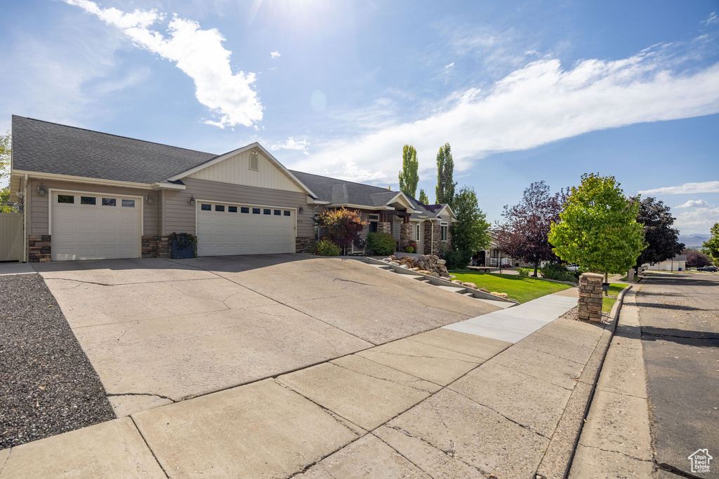 Photo 2 for MLS #2112345 at 878 E 400 South