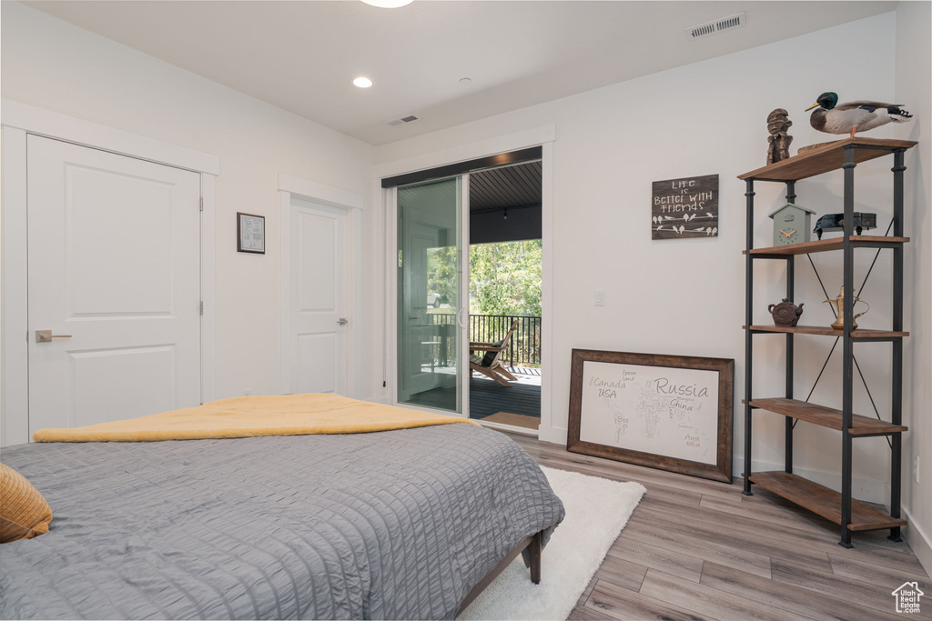 Photo 10 for MLS #2112349 at 3355 Santa Fe Rd