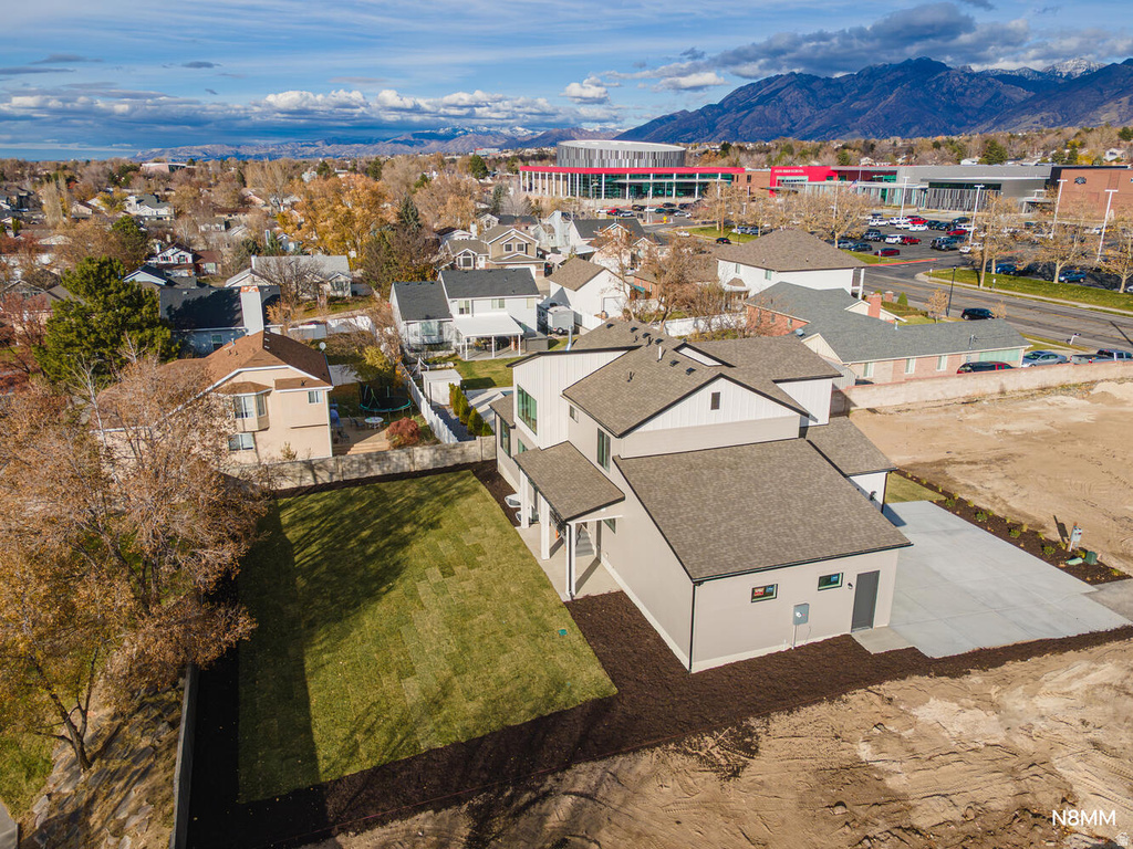 11186 S 1000 E #1 Sandy, UT 84094