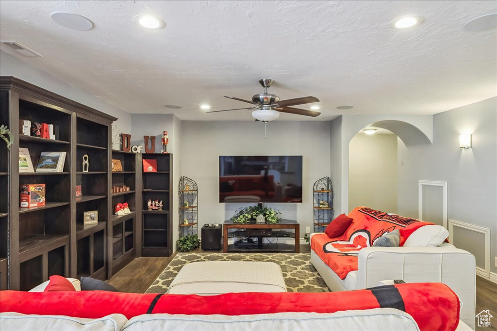 563 W 2150 S Syracuse, UT 84075