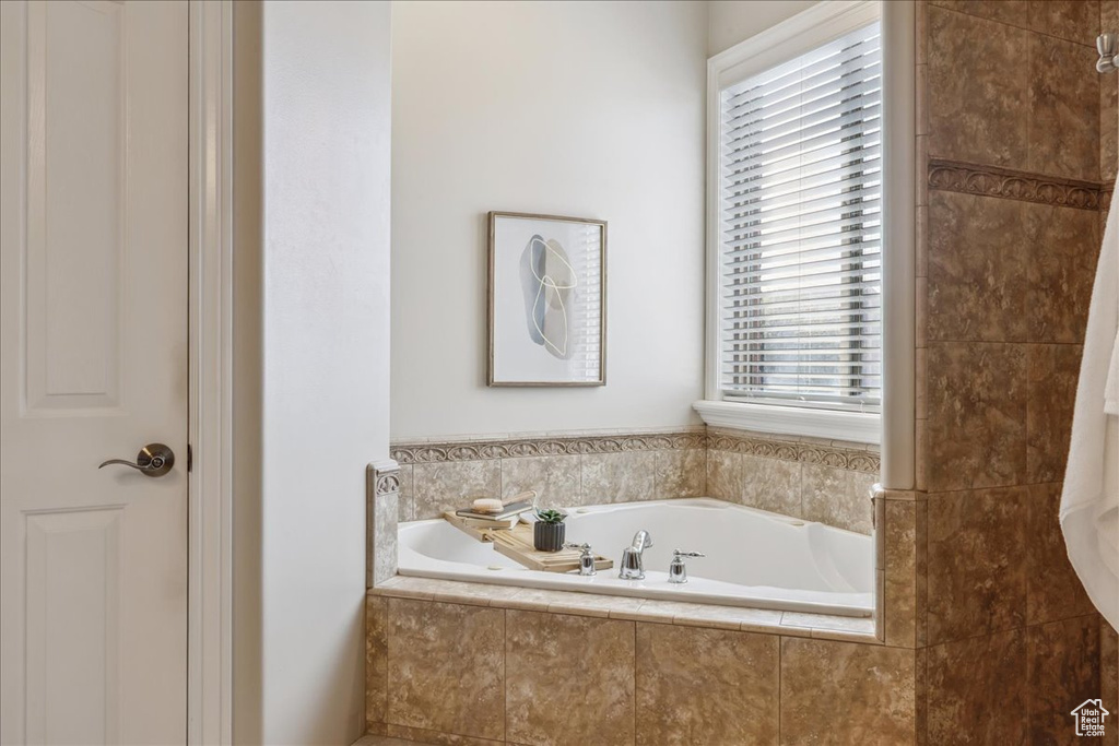 563 W 2150 S Syracuse, UT 84075