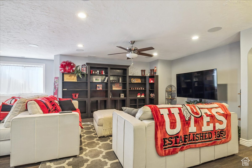 563 W 2150 S Syracuse, UT 84075