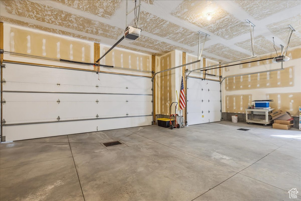 563 W 2150 S Syracuse, UT 84075