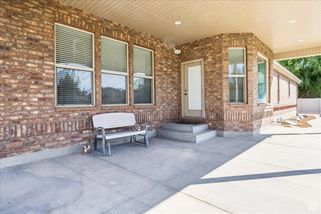 563 W 2150 S Syracuse, UT 84075