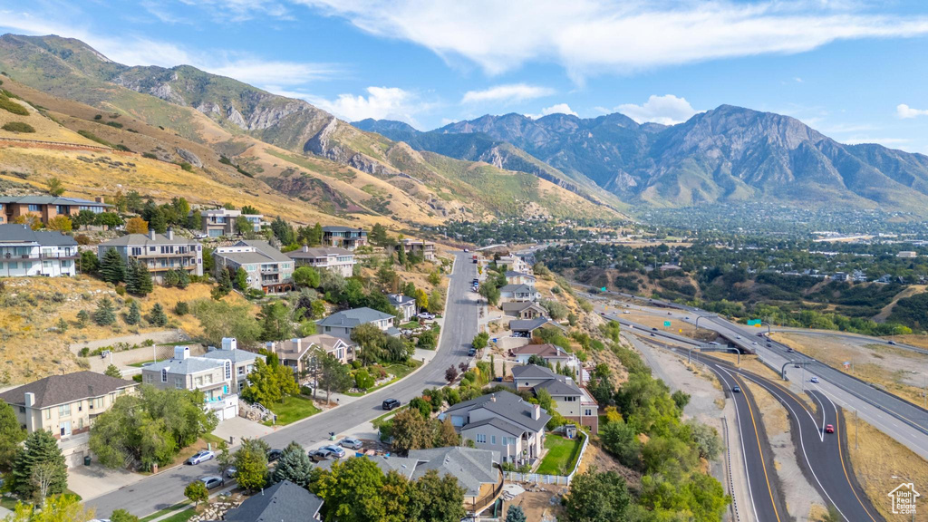 2471 S SCENIC DR Salt Lake City, UT 84109