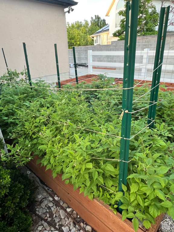 802 E 1120 N Tooele, UT 84074