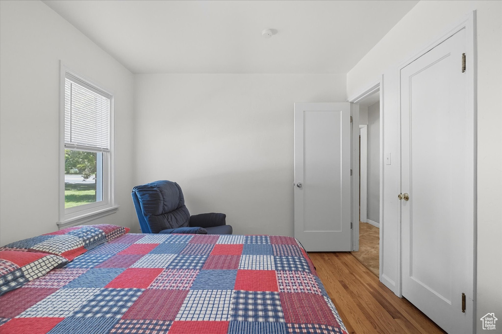Photo 12 for MLS #2112371 at 325 N 200 West