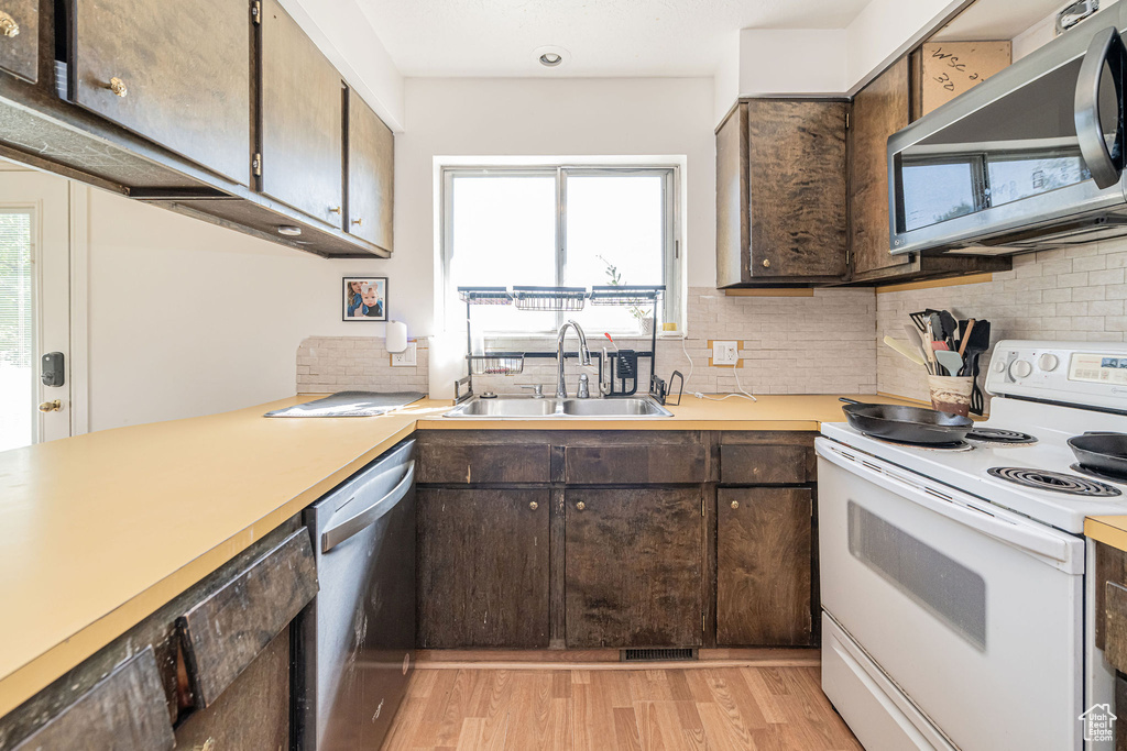 5304 S 3100 W Roy, UT 84067