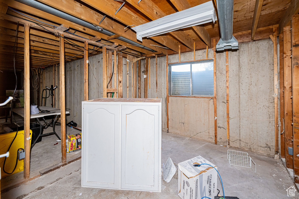 5304 S 3100 W Roy, UT 84067