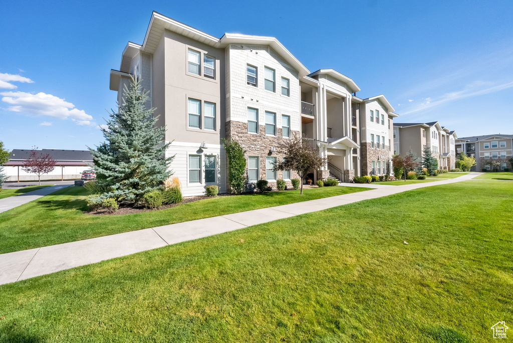 Photo 3 for MLS #2112382 at 1043 S 500 East #G101