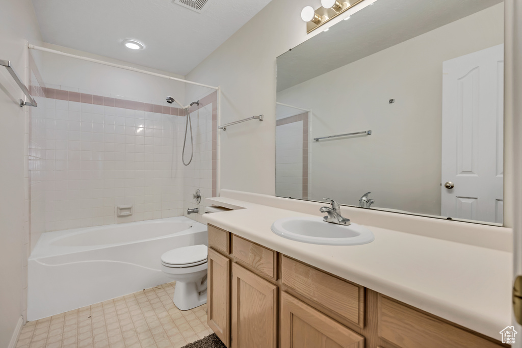Photo 17 for MLS #2112388 at 274 N 100 West