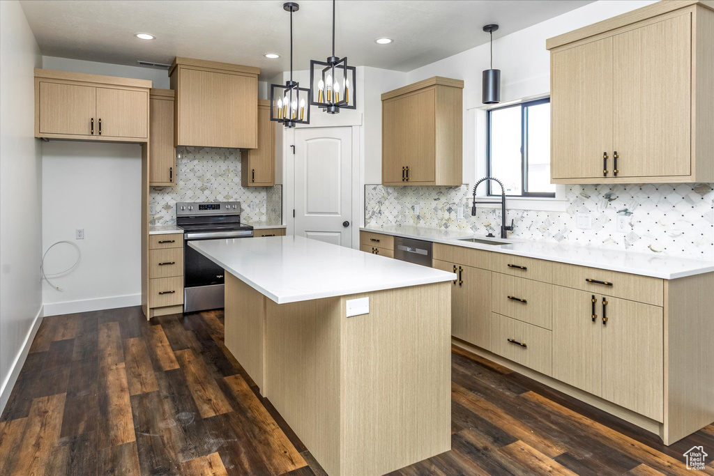 432 TEE CIR Preston, ID 83263