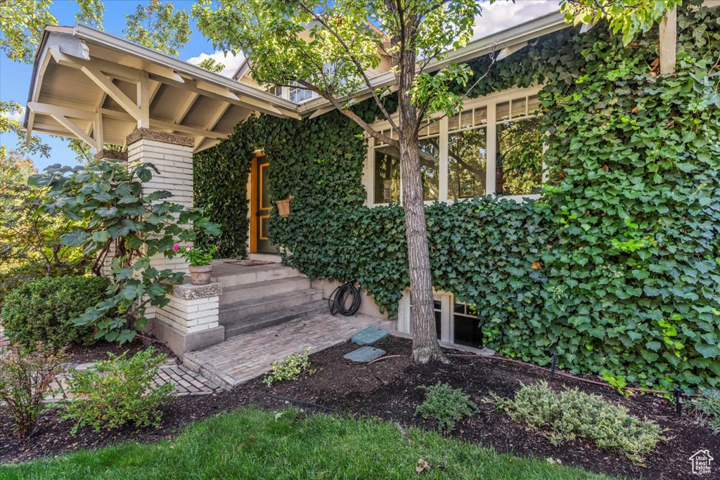 139 N VIRGINIA Salt Lake City, UT 84103