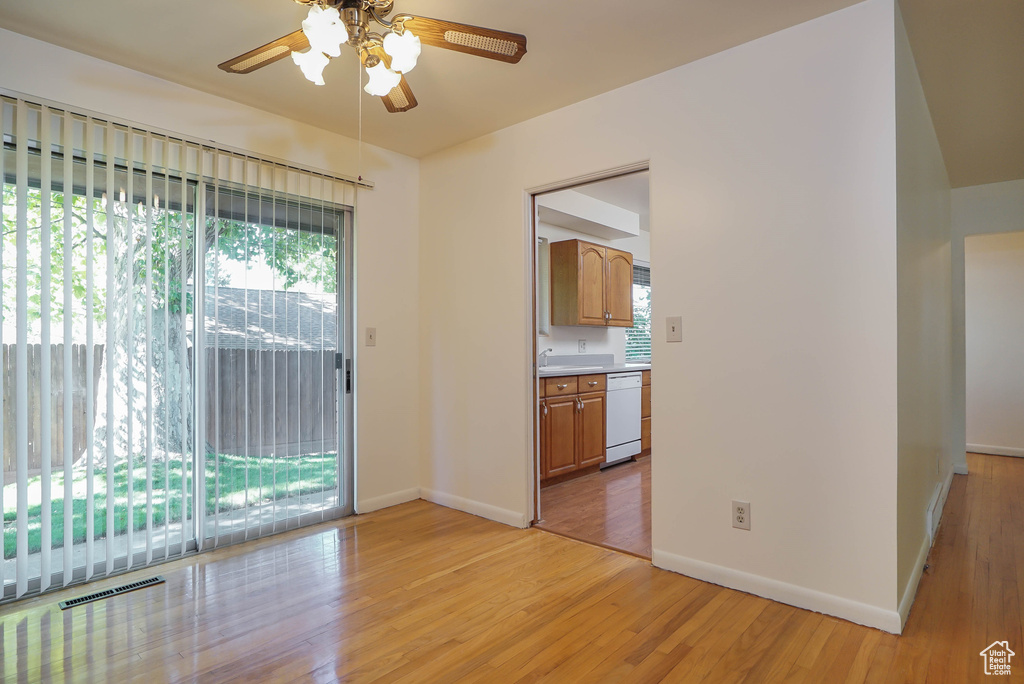 Photo 9 for MLS #2112402 at 3715 Van Buren Ave