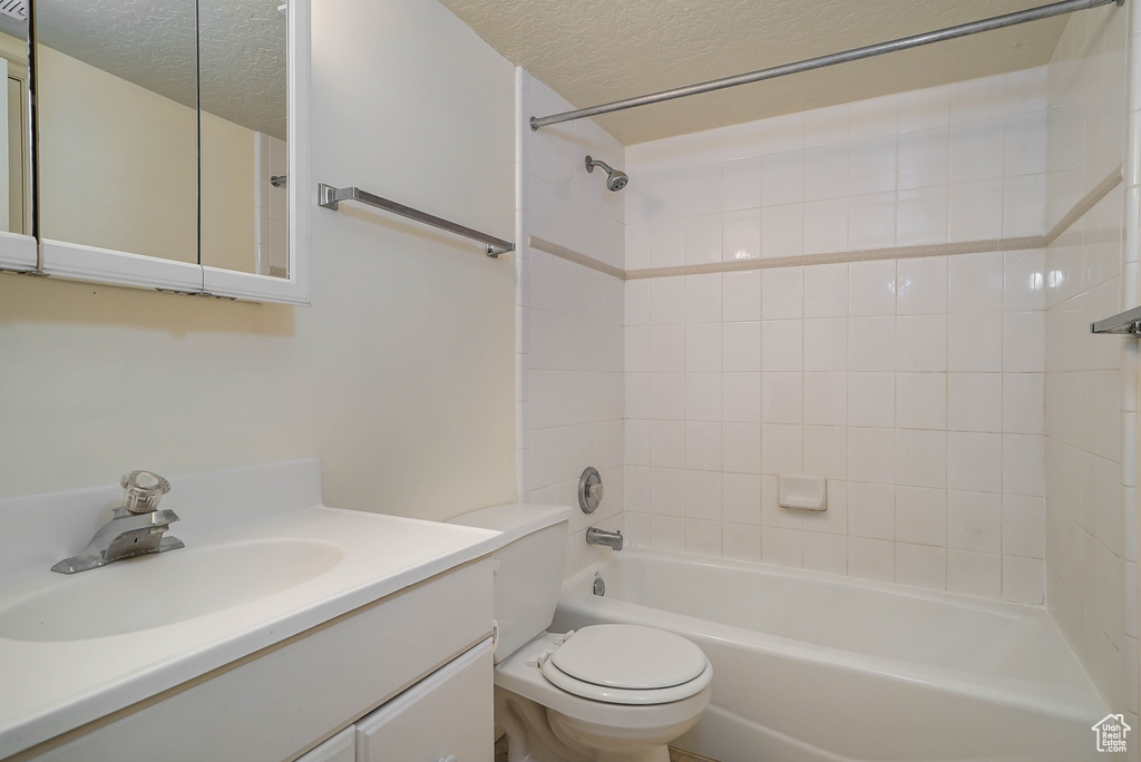Photo 16 for MLS #2112402 at 3715 Van Buren Ave