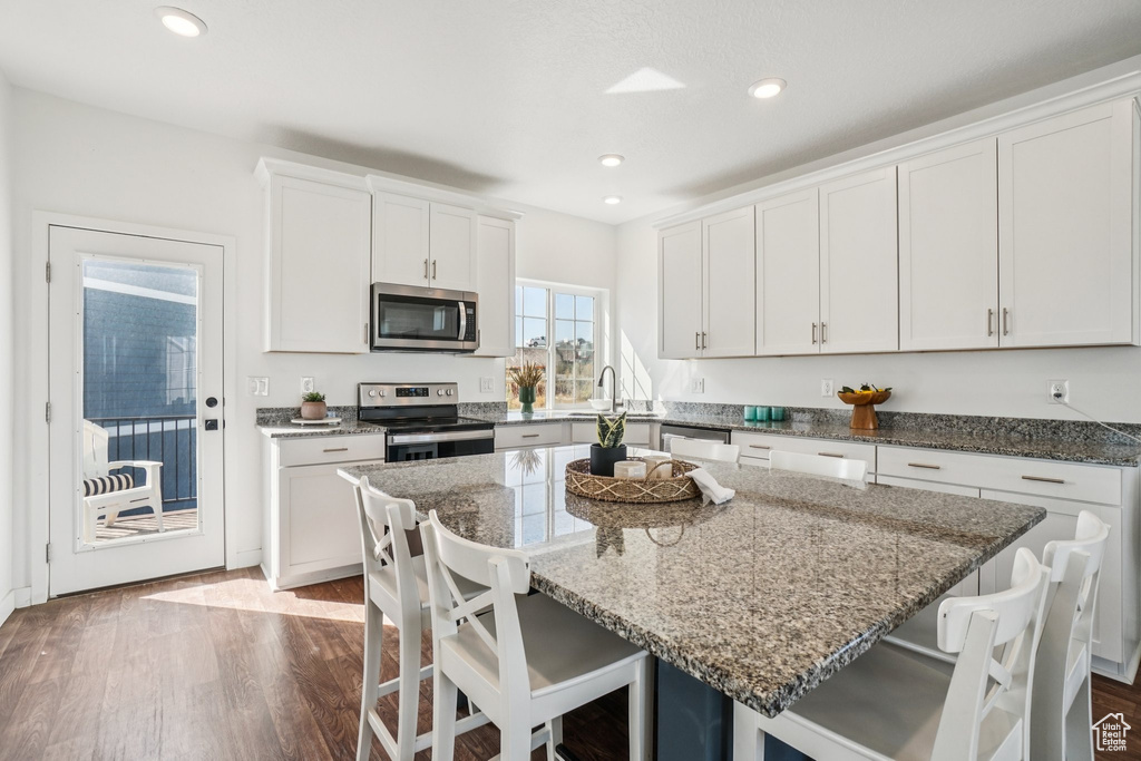 Photo 11 for MLS #2112410 at 4401 W Bromwell Ct