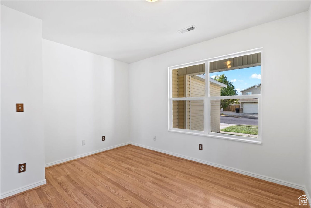 Photo 6 for MLS #2112413 at 2098 W 2220 North