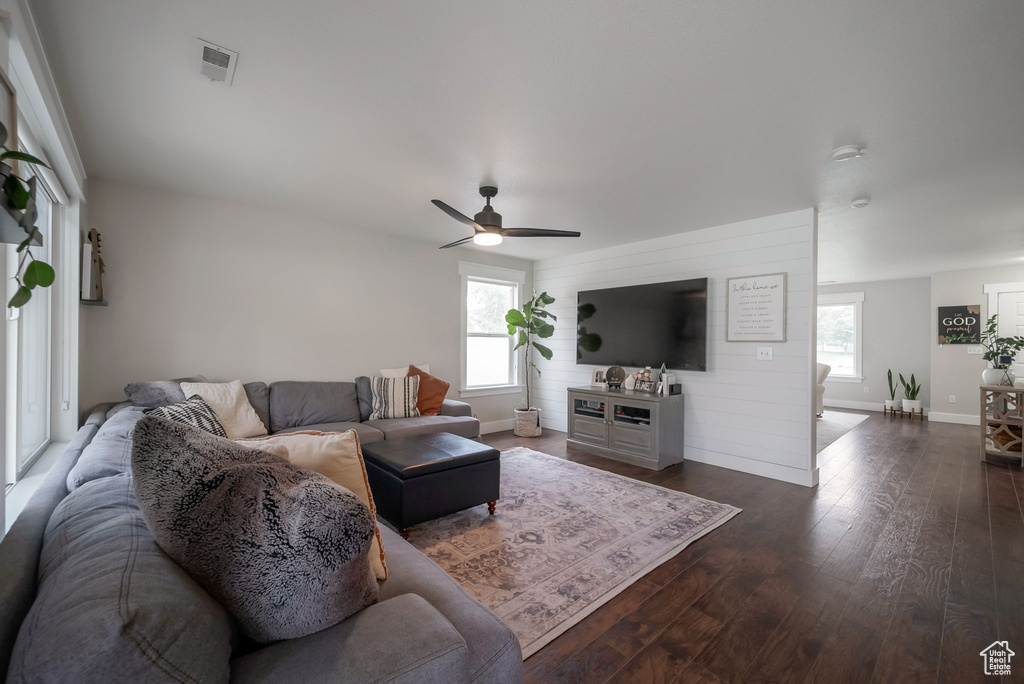 Photo 2 for MLS #2112414 at 6716 W Mary Leizan Ln