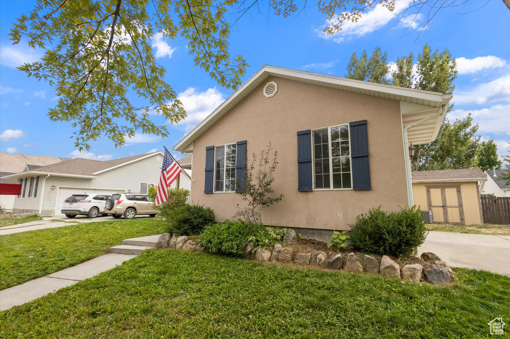 Photo 34 for MLS #2112421 at 1768 E Dove Way