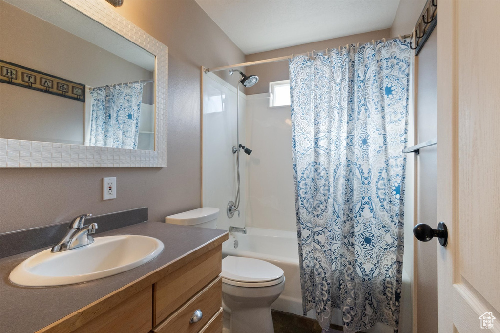 Photo 11 for MLS #2112421 at 1768 E Dove Way