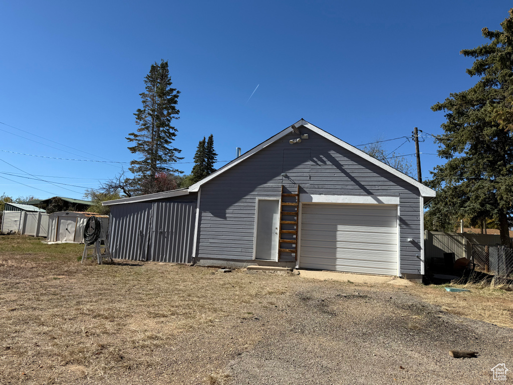 Photo 34 for MLS #2112423 at 165 W 100 North