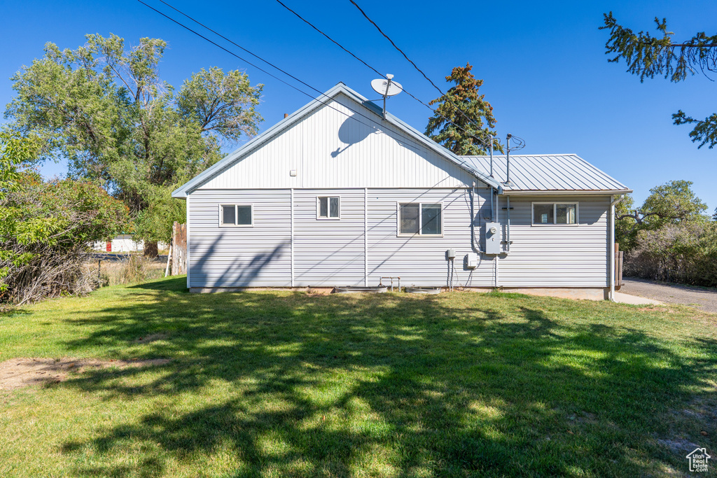 Photo 8 for MLS #2112423 at 165 W 100 North