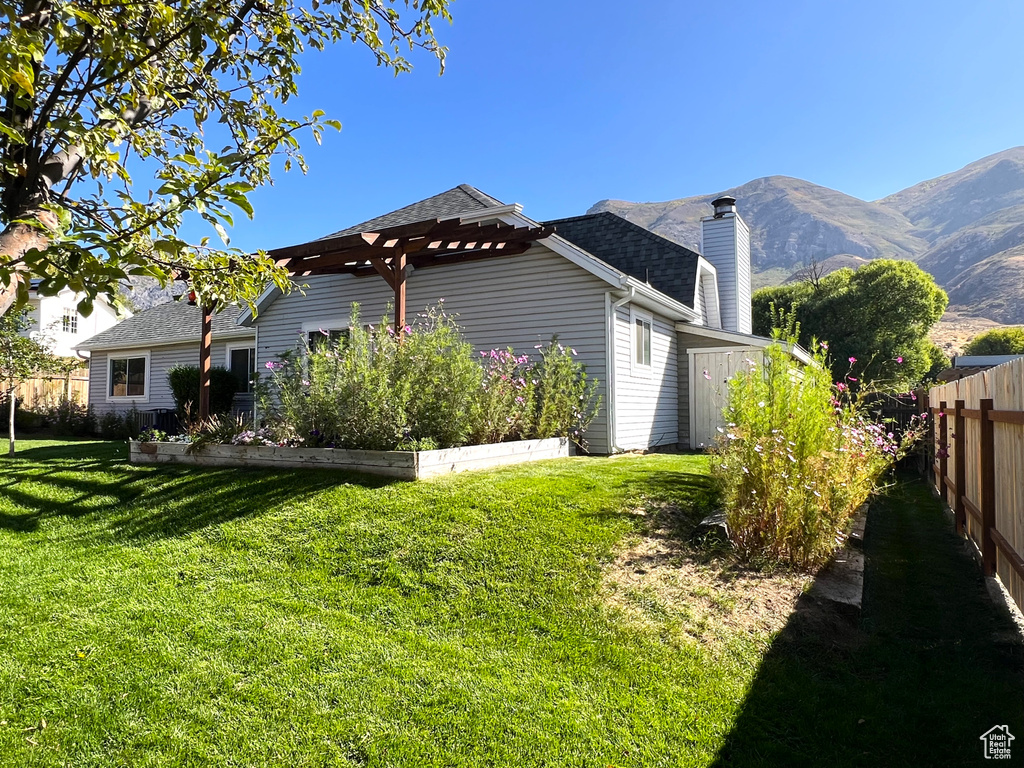 Photo 10 for MLS #2112432 at 10029 N Willow Ct