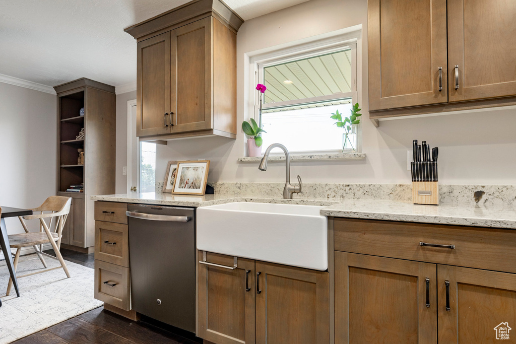 Photo 8 for MLS #2112443 at 2024 S Bonneview Dr