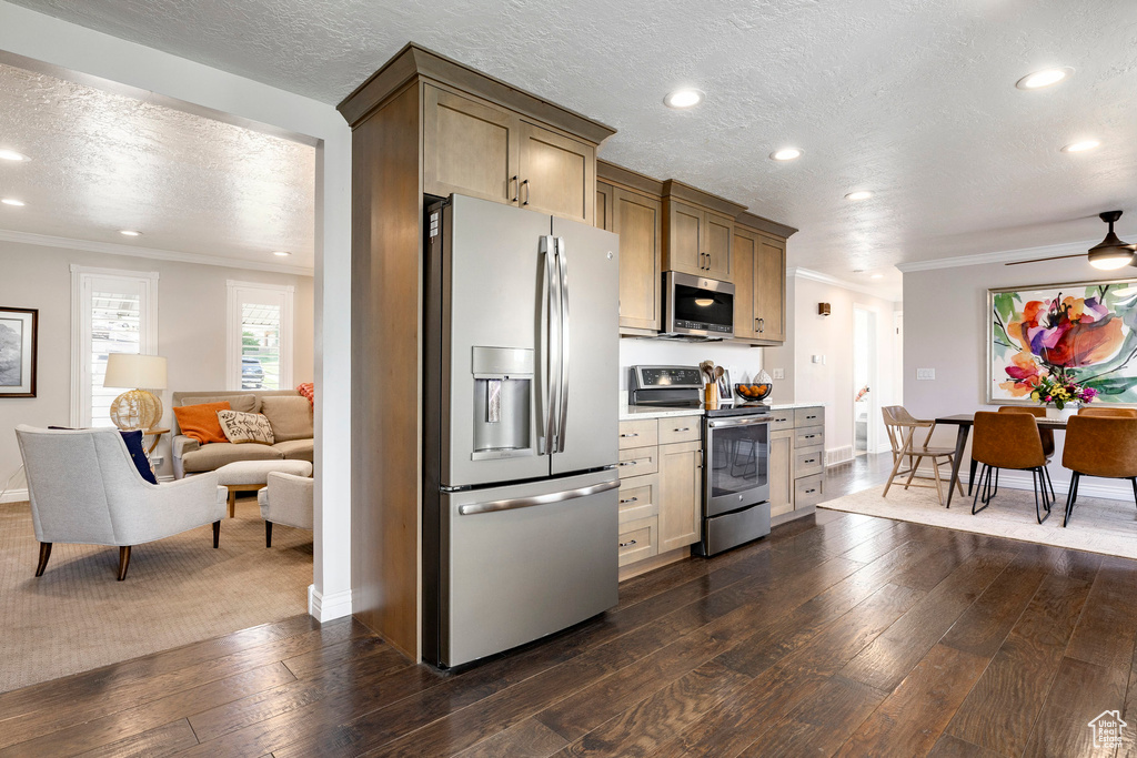 Photo 11 for MLS #2112443 at 2024 S Bonneview Dr