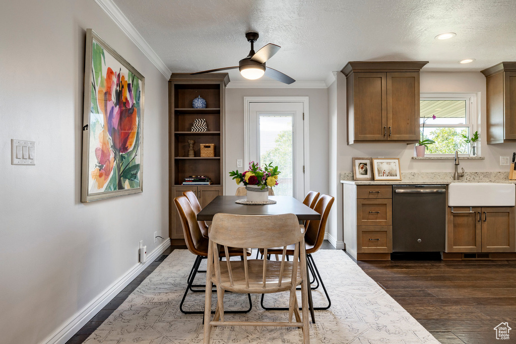 Photo 9 for MLS #2112443 at 2024 S Bonneview Dr