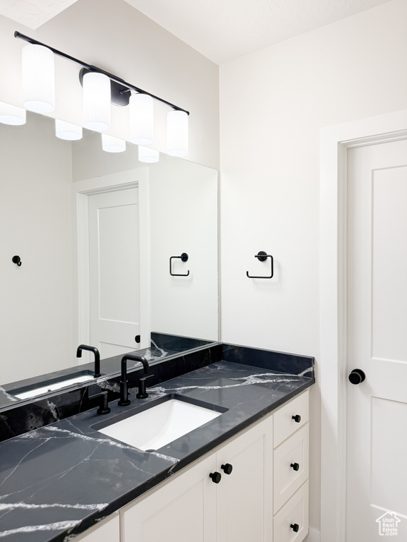 1212 N LUNA CIR #24 Elk Ridge, UT 84651