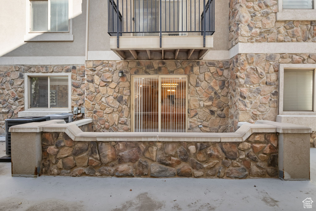 Photo 3 for MLS #2112460 at 1205 E Privet Dr #104