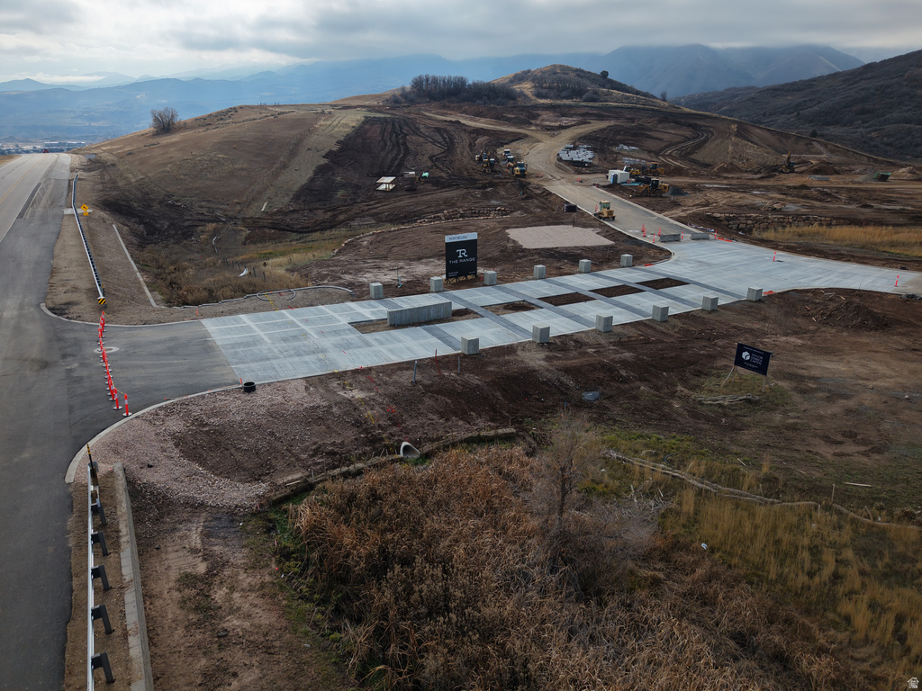 6734 N 5200 W Mountain Green, UT 84050