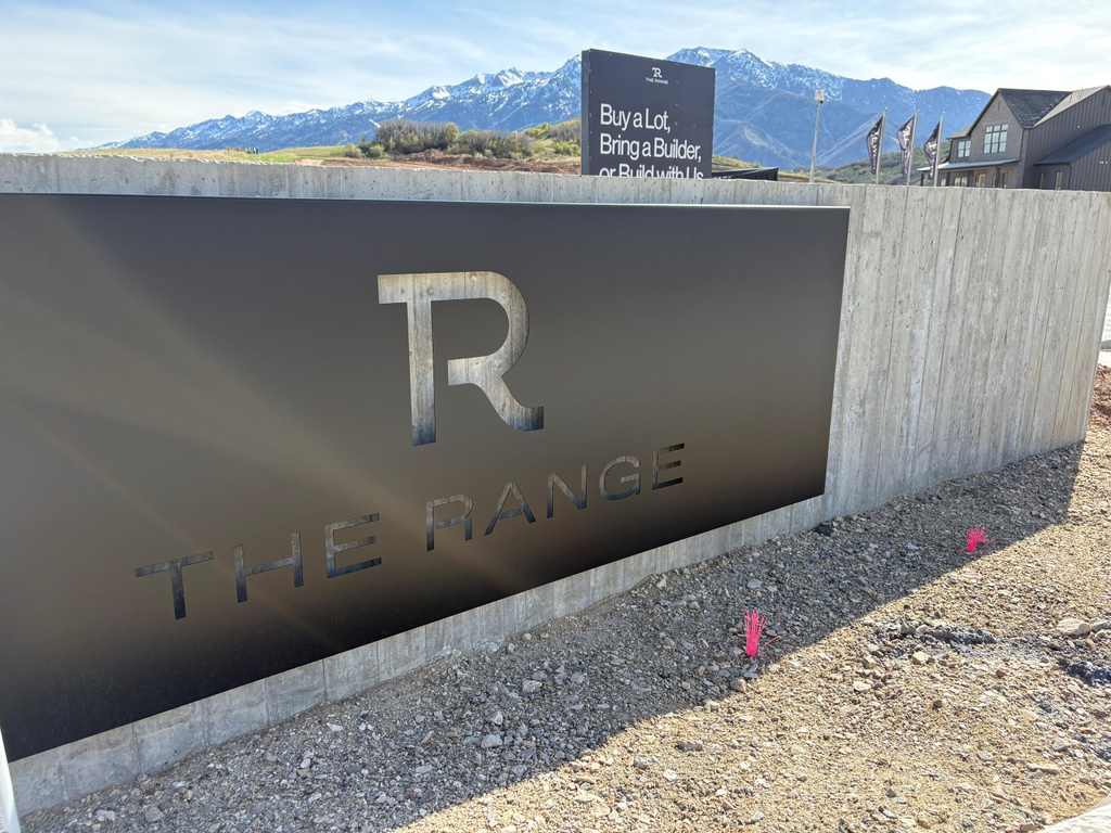 6799 N 5200 W Mountain Green, UT 84050