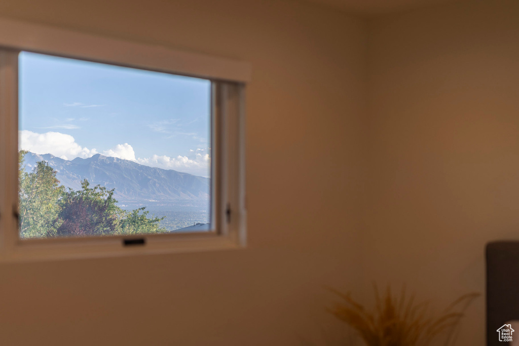 833 E 16TH AVE Salt Lake City, UT 84103