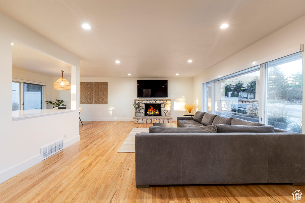 833 E 16TH AVE Salt Lake City, UT 84103