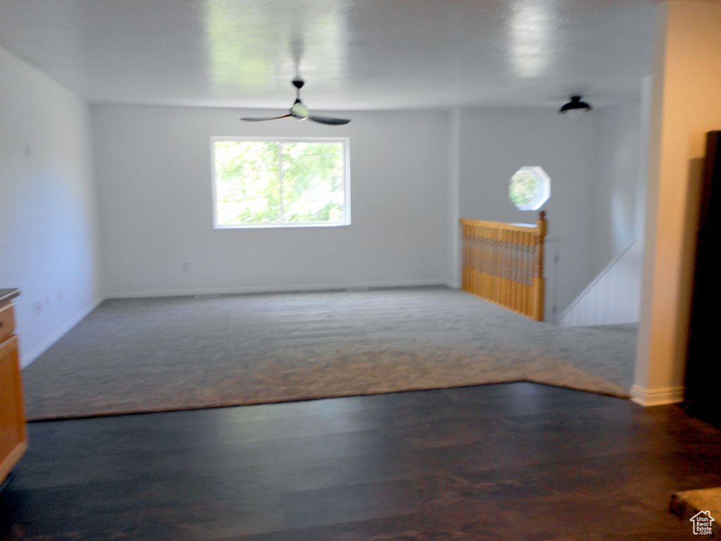 Photo 3 for MLS #2112480 at 874 Riverwood Dr