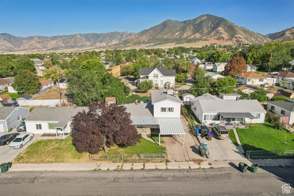 Photo 4 for MLS #2112483 at 124 N 1st St