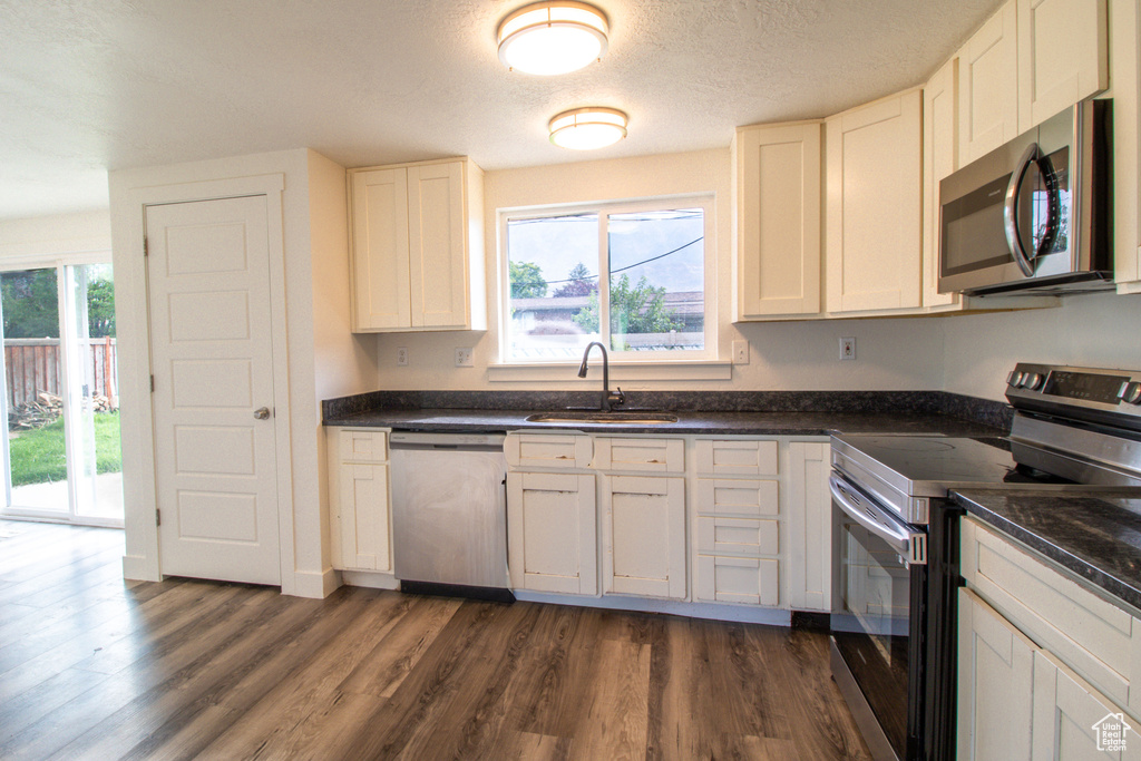 Photo 9 for MLS #2112484 at 177 S 200 East