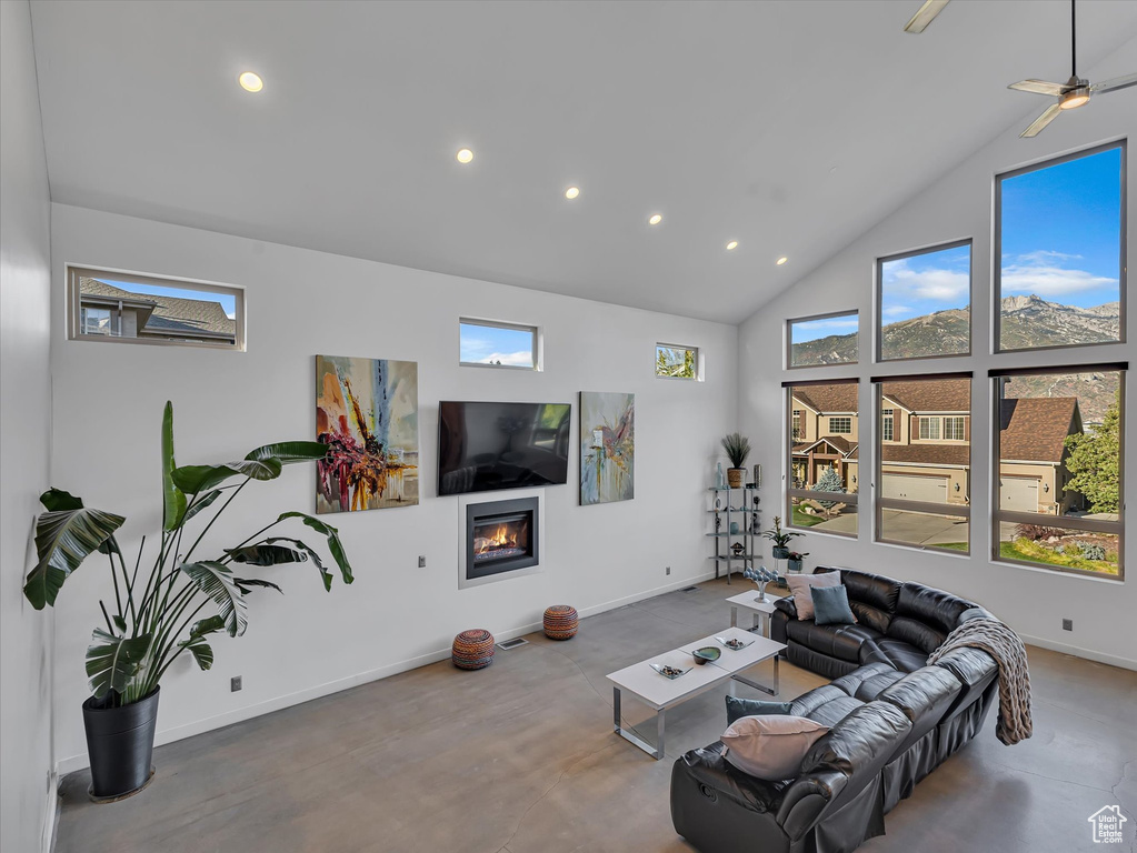 14902 S SADDLE LEAF CT Draper, UT 84020